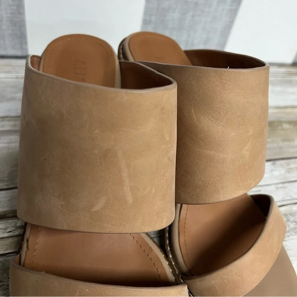 Alias Mae Evoke Mule Heel Sandal